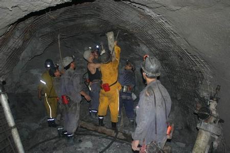 焦作工程爆破中的危险因素分析以及应对工程爆破危险的措施